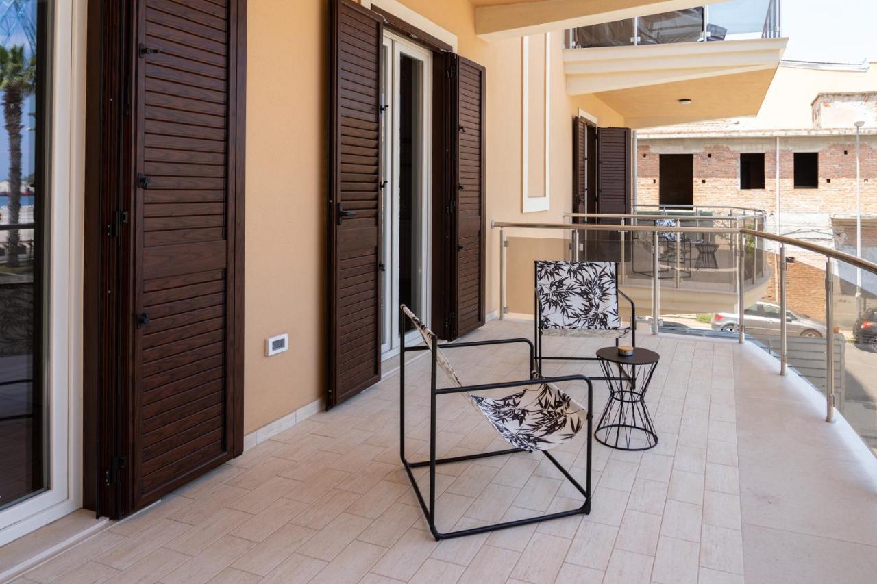 Joya Apartment'S - มิลาซโซ ภายนอก รูปภาพ