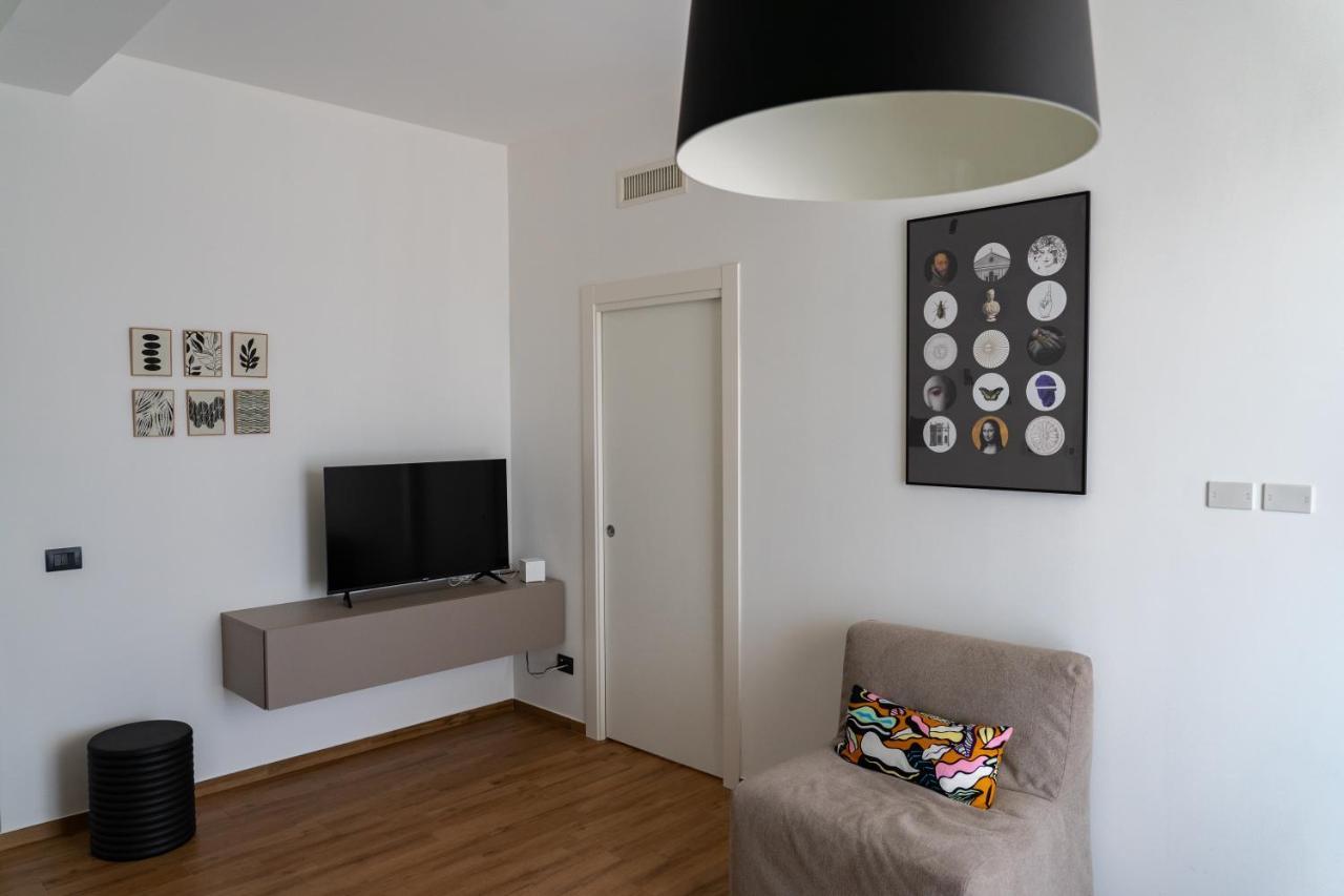 Joya Apartment'S - มิลาซโซ ภายนอก รูปภาพ