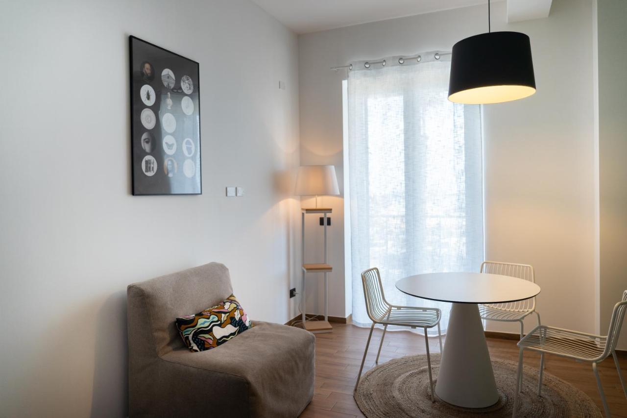 Joya Apartment'S - มิลาซโซ ภายนอก รูปภาพ
