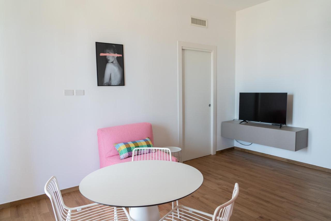 Joya Apartment'S - มิลาซโซ ภายนอก รูปภาพ